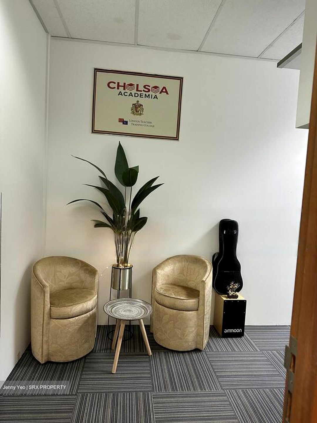 Burlington Square (D7), Office #453797471